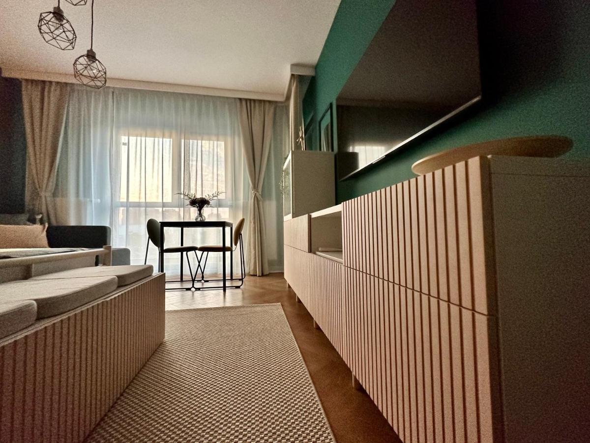 Studio 21 Bucarest Esterno foto